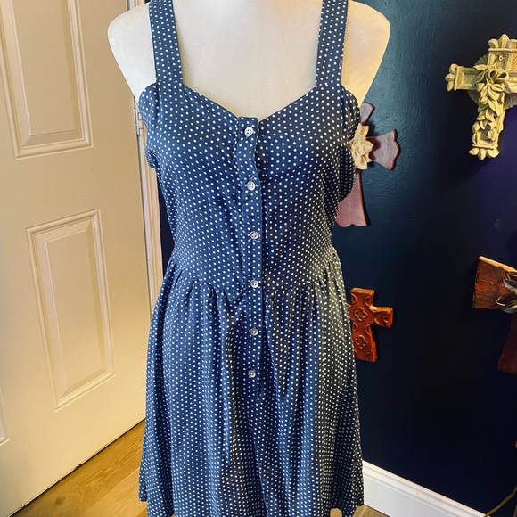Wild Blue Blue and White Polka Dot Sleeveless Sweetheart Romper - Picture 1 of 3